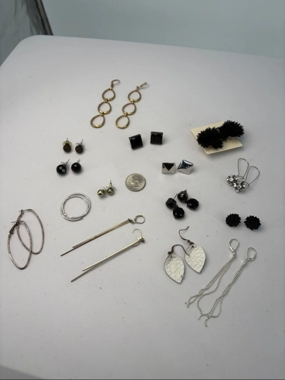 🐯 Assorted Women’s Earrings Set - Black, Gold, Silver